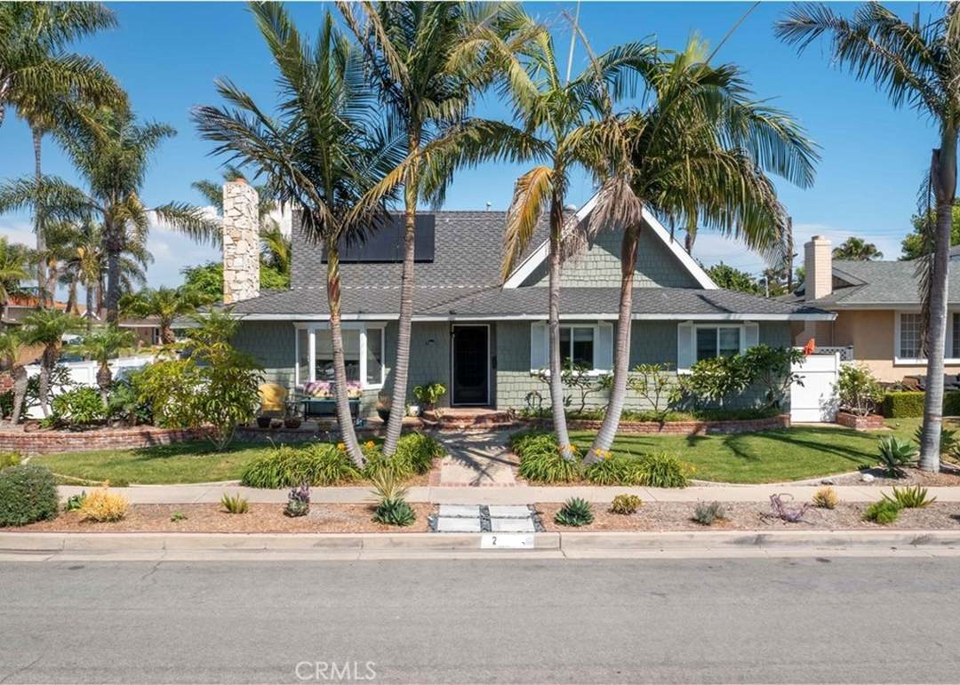 Coastal Transitional Remodel — before